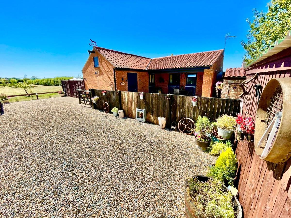 The Stables Villa Firsby Eksteriør bilde